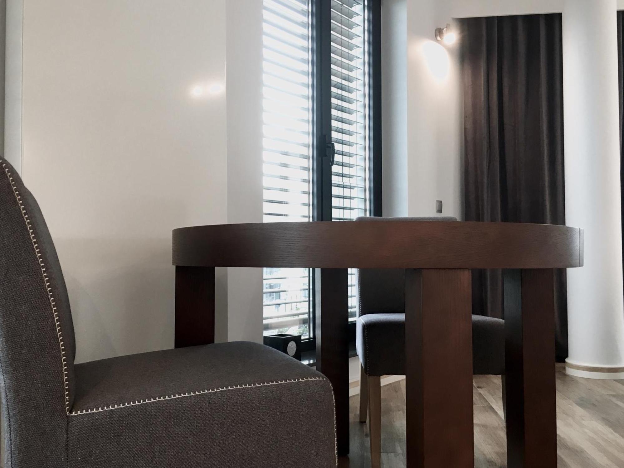 Fractal Guest Rooms - Poznan Centrum Andersia Square & Old Town Extérieur photo