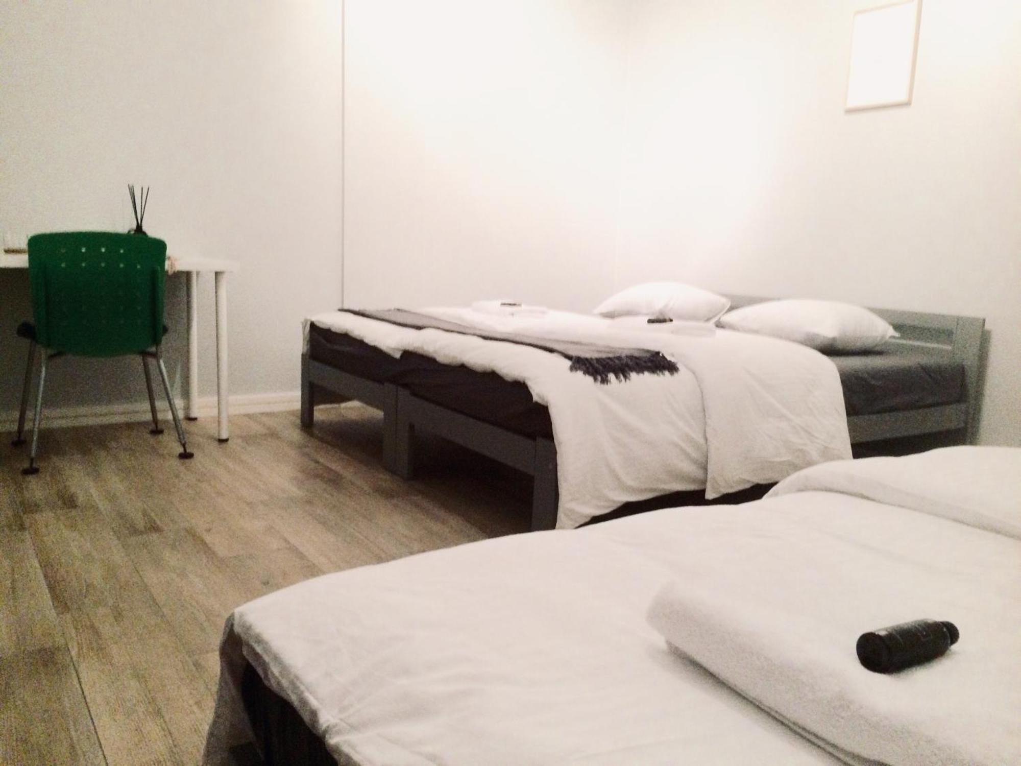 Fractal Guest Rooms - Poznan Centrum Andersia Square & Old Town Chambre photo