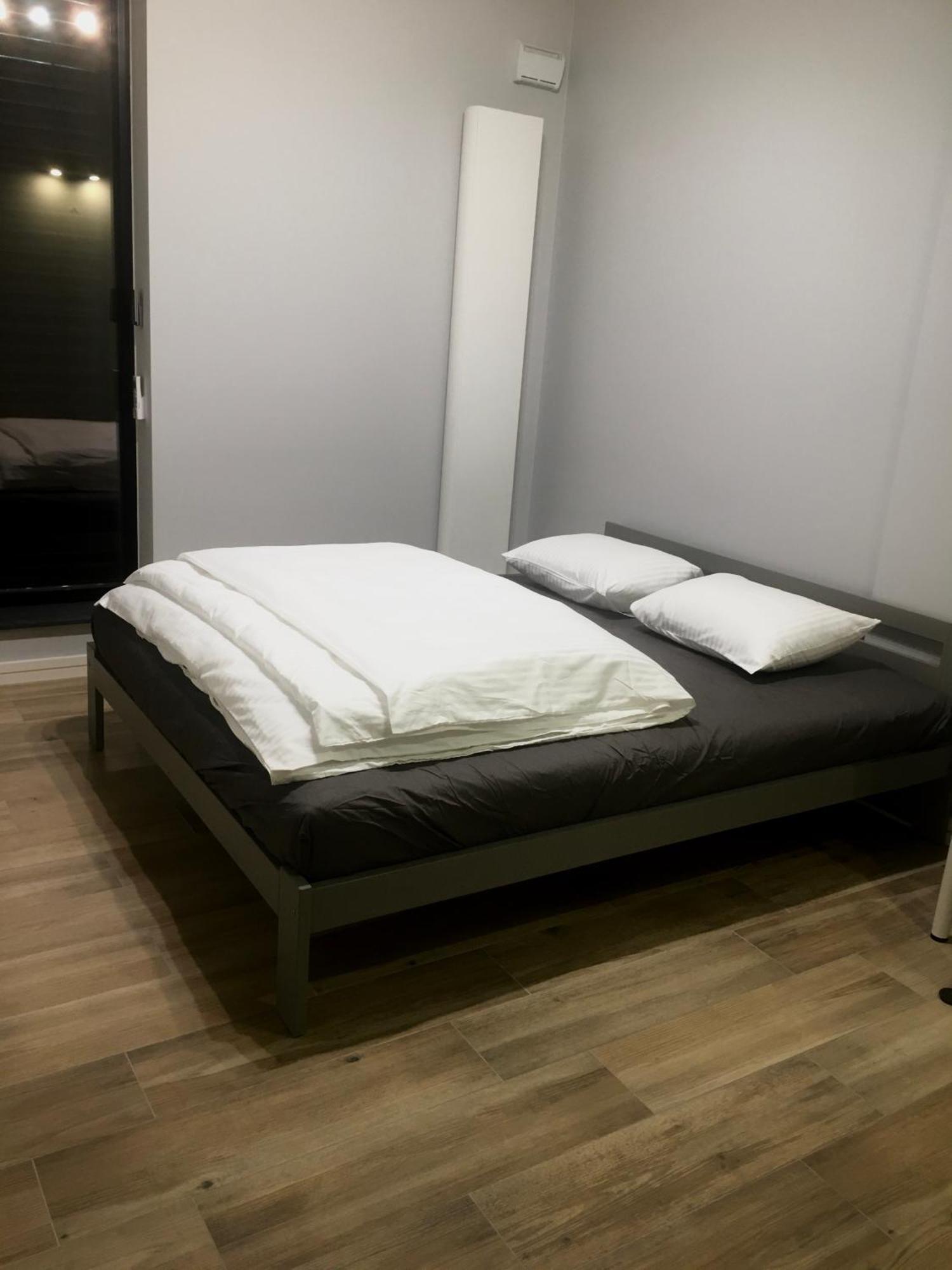 Fractal Guest Rooms - Poznan Centrum Andersia Square & Old Town Chambre photo
