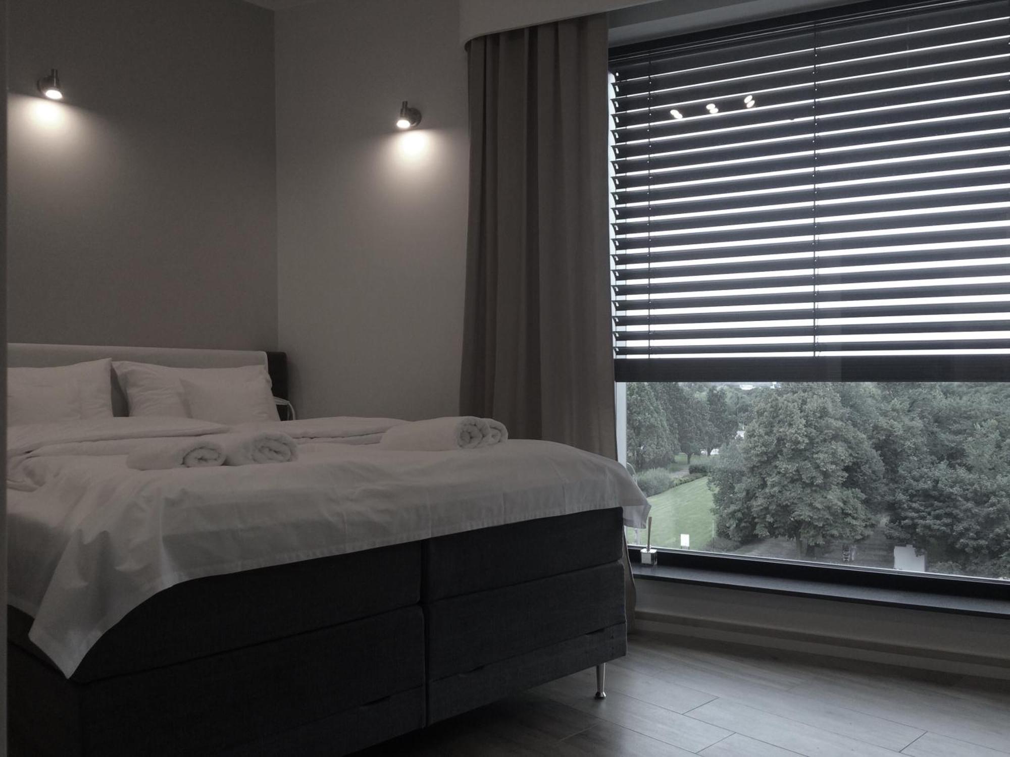 Fractal Guest Rooms - Poznan Centrum Andersia Square & Old Town Extérieur photo